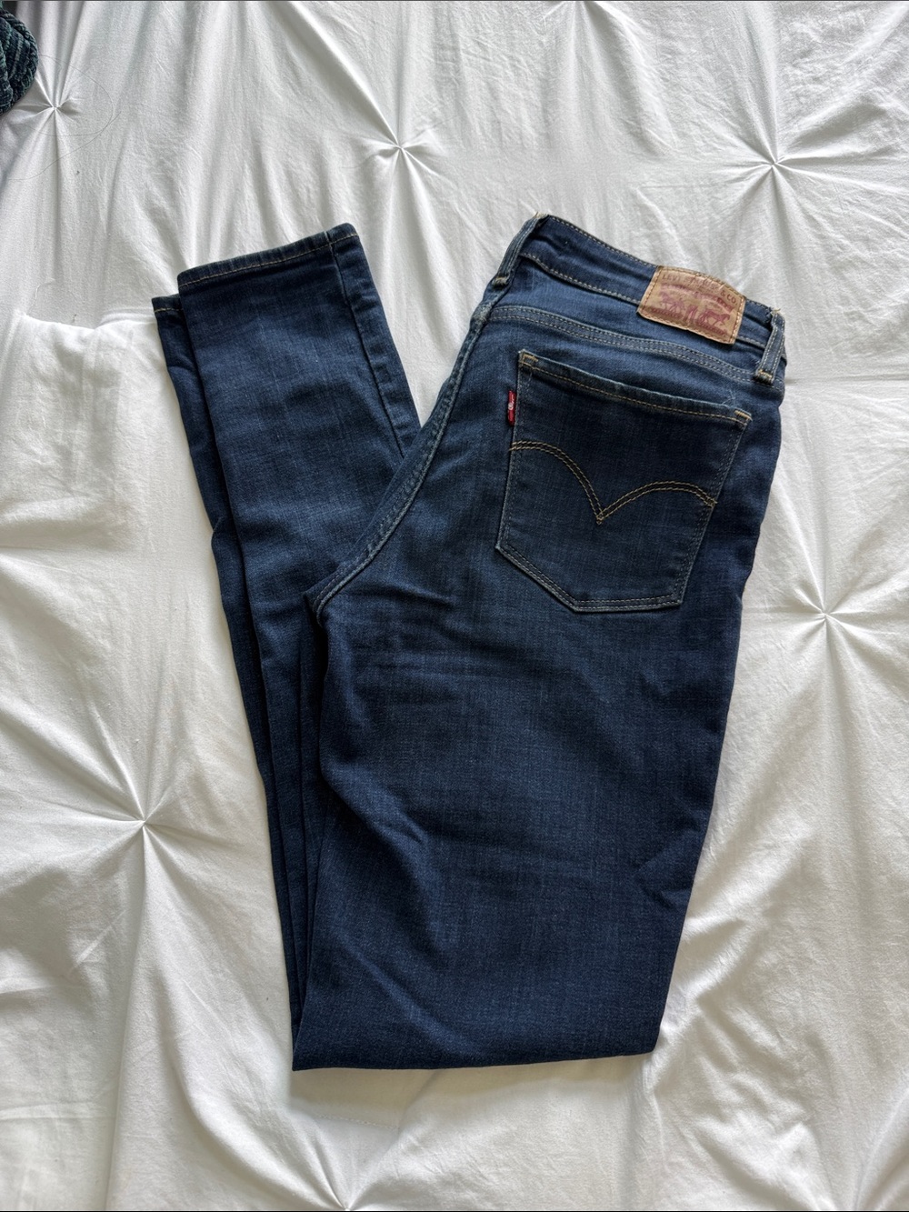 Levi's Women's Dark Indigo Skinny Jeans